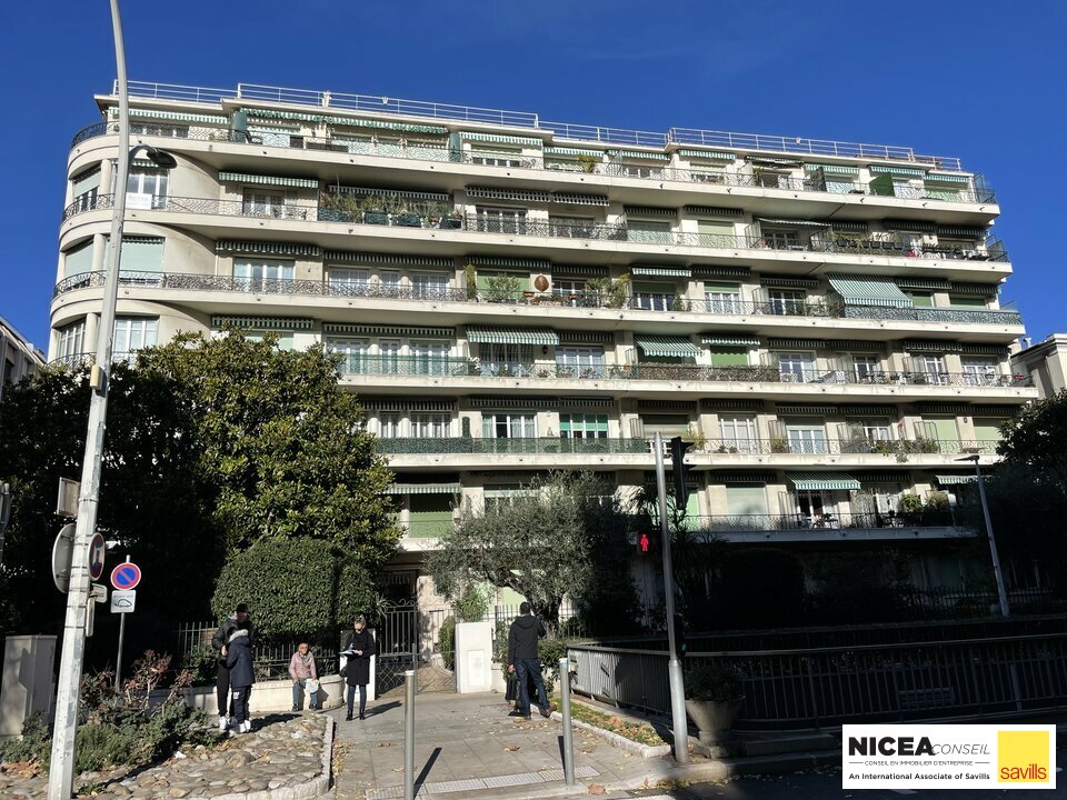 BUREAUX à Louer