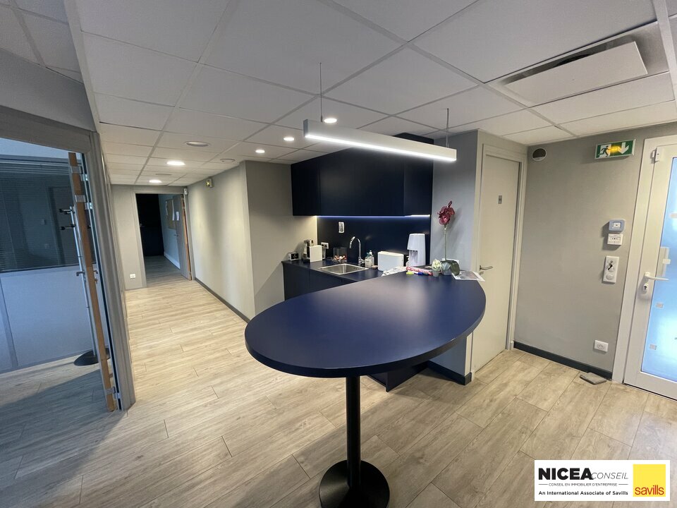 BUREAUX à Vendre