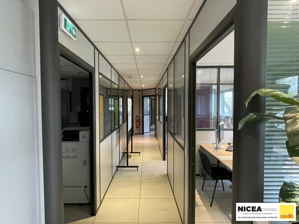 BUREAUX à Vendre