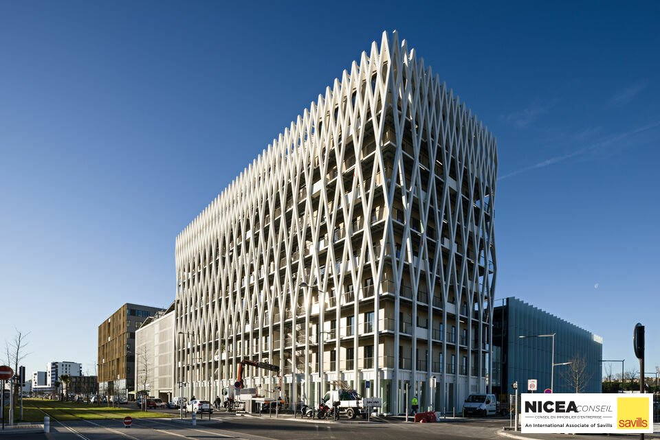 BUREAUX à Louer