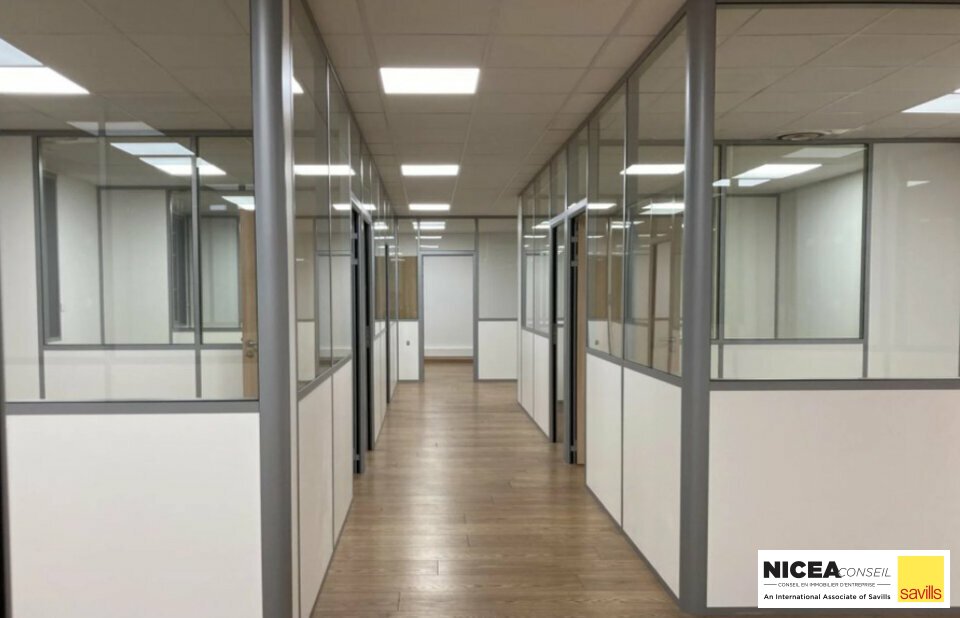 BUREAUX à Louer